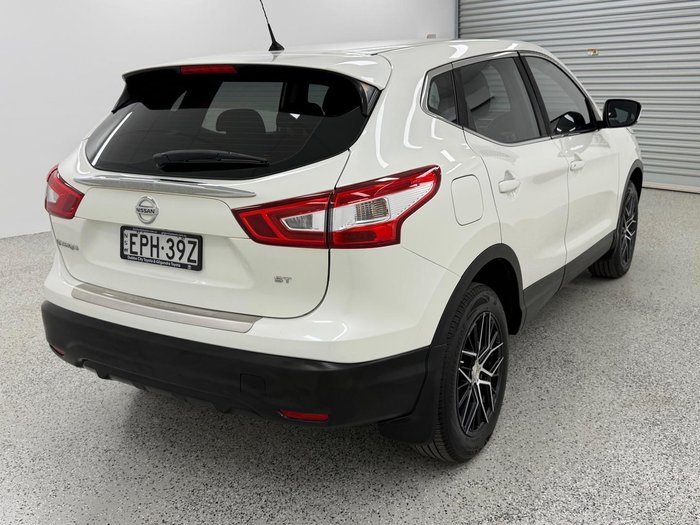 2017 Nissan QASHQAI ST J11 Series 2 Ivory Pearl
