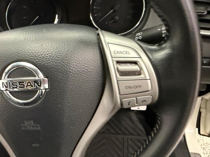 2017 Nissan QASHQAI ST J11 Series 2 Ivory Pearl