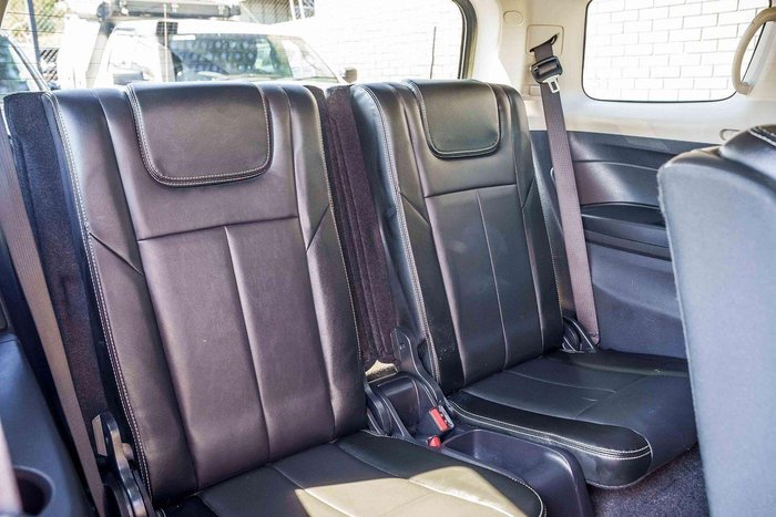 2021 Isuzu MU-X LS-T