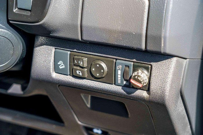 2021 Isuzu MU-X LS-T