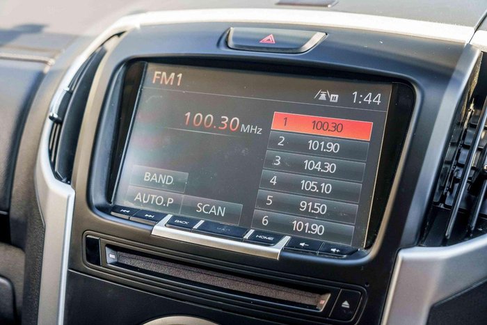 2021 Isuzu MU-X LS-T