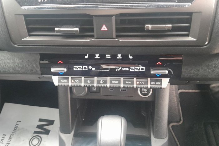 2022 Mitsubishi Triton GSR (4x4)