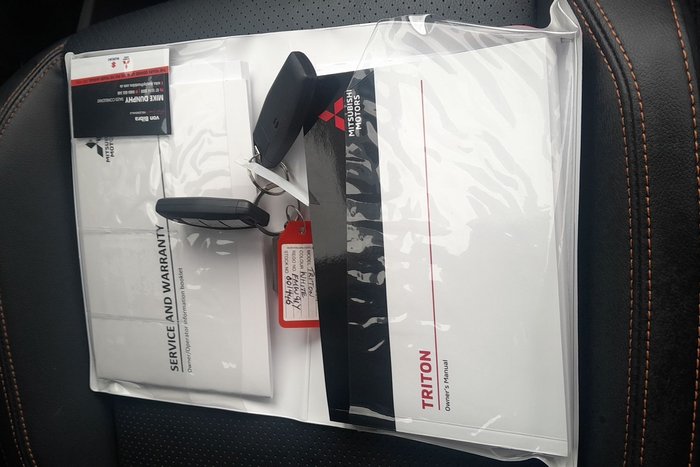 2022 Mitsubishi Triton GSR (4x4)