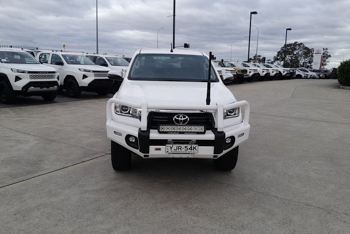2019 Toyota Hilux SR5 GUN126R 4X4 Dual Range Glacier White