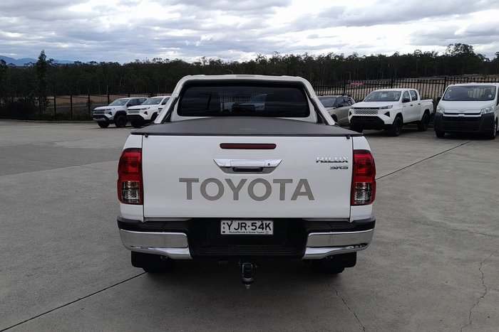 2019 Toyota Hilux SR5 GUN126R 4X4 Dual Range Glacier White