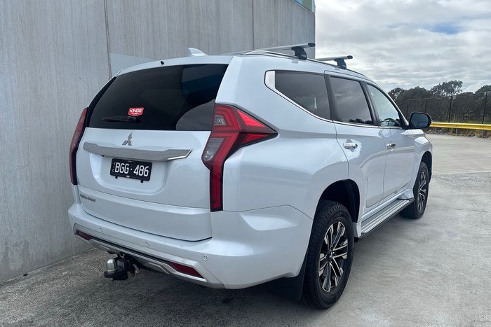 2020 Mitsubishi Pajero Sport Exceed