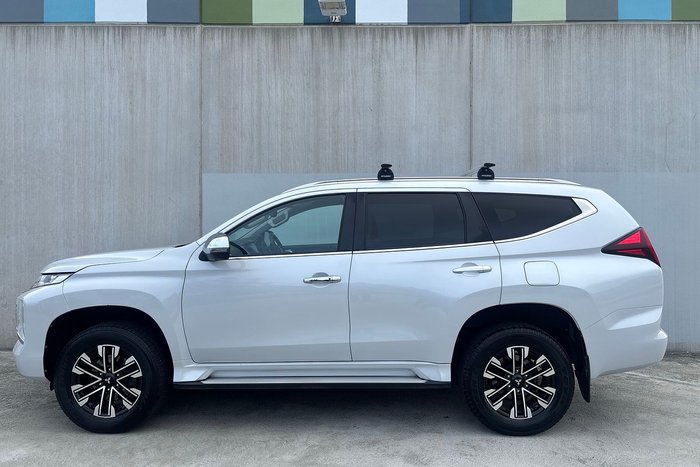 2020 Mitsubishi Pajero Sport Exceed