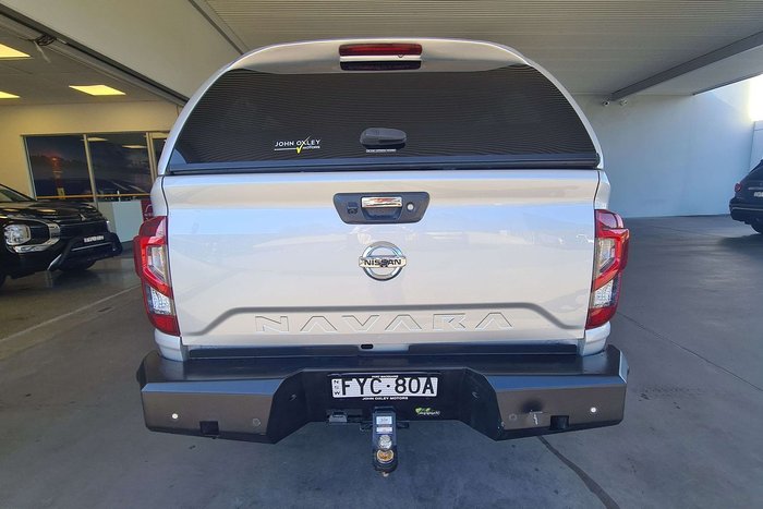 2021 Nissan Navara ST-X