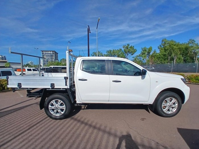 2021 Nissan Navara SL