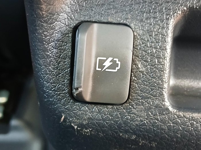 2021 Nissan Navara SL