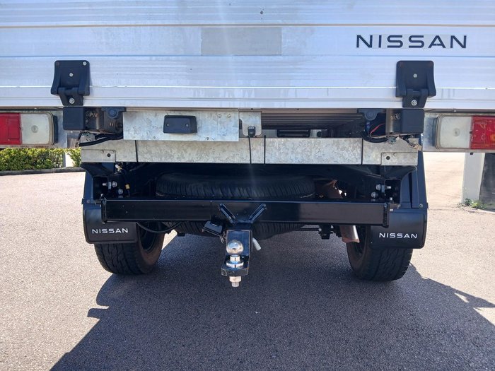 2021 Nissan Navara SL