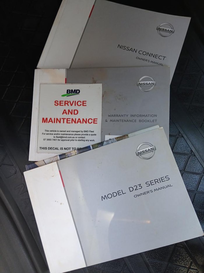 2021 Nissan Navara SL