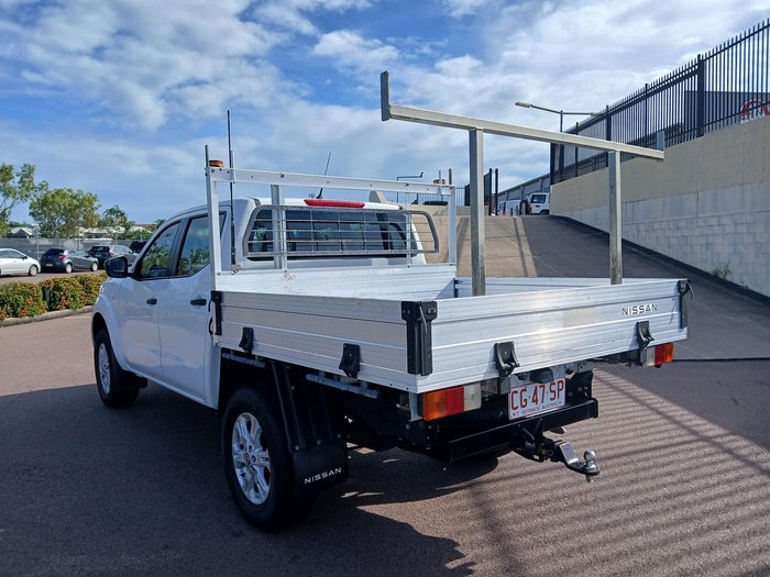 2021 Nissan Navara SL