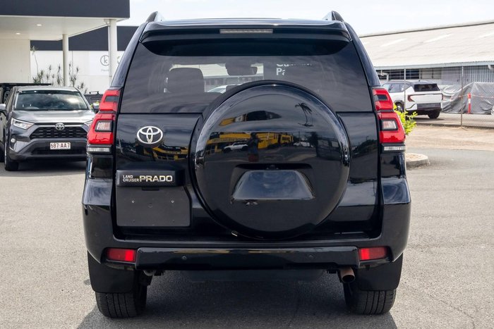 2021 Toyota Landcruiser Prado VX