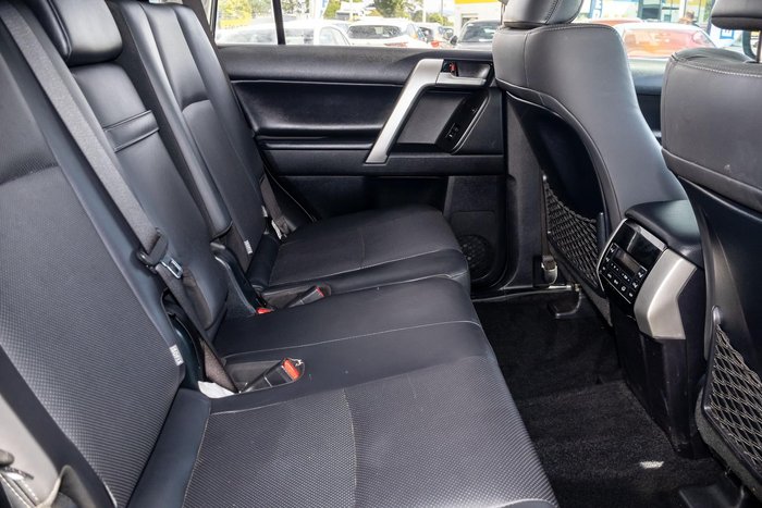 2021 Toyota Landcruiser Prado VX