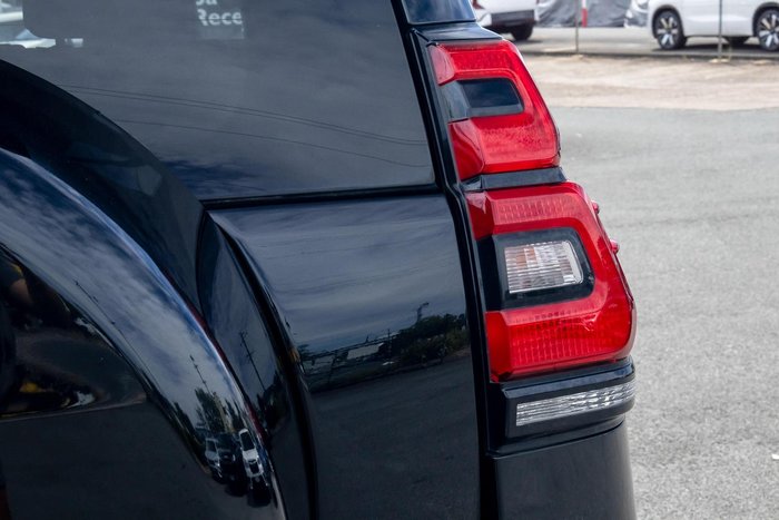 2021 Toyota Landcruiser Prado VX