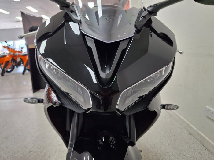 2026 Triumph DAYTONA 660 (LAMS) Black