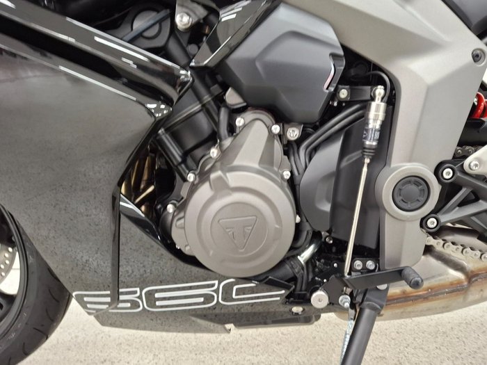 2026 Triumph DAYTONA 660 (LAMS) Black