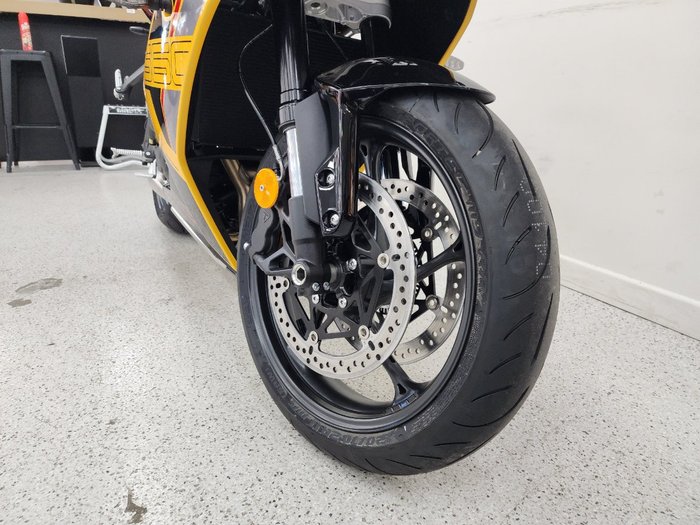 2026 Triumph DAYTONA 660 (LAMS) Yellow/Black