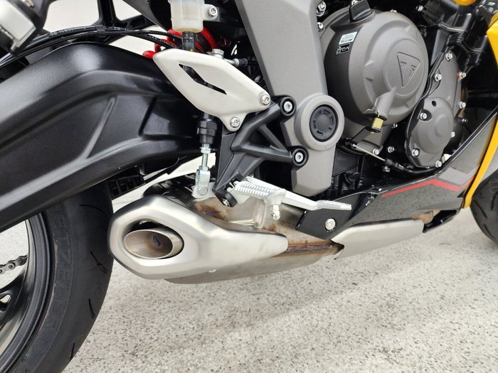 2026 Triumph DAYTONA 660 (LAMS) Yellow/Black