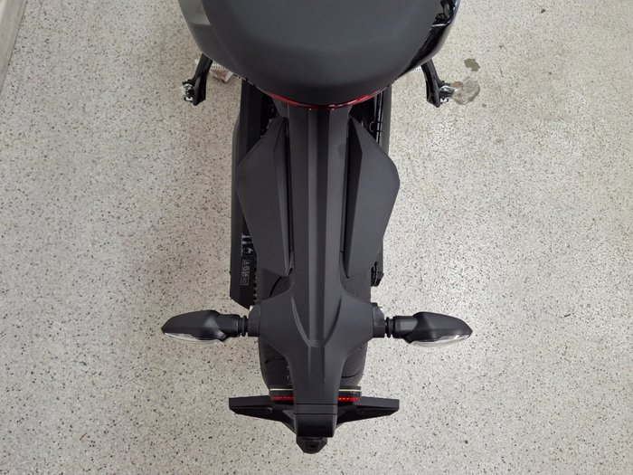 2026 Triumph DAYTONA 660 (LAMS) SAPPHIRE BLACK