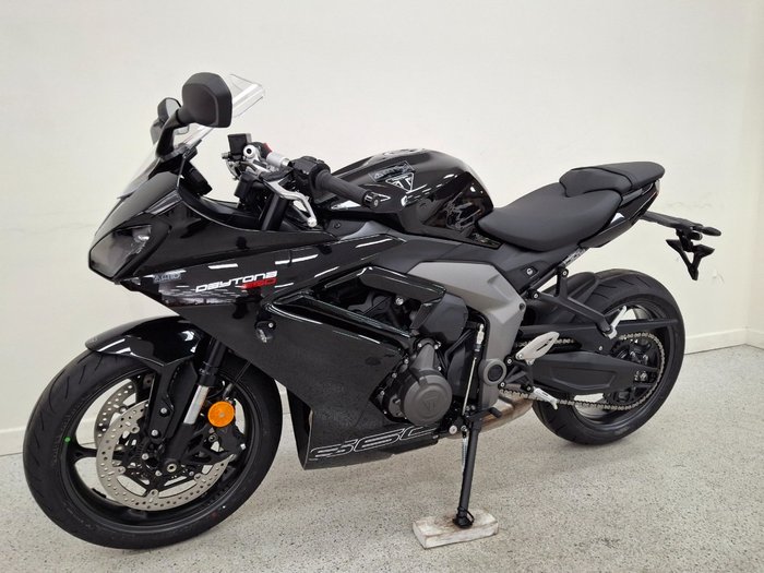 2026 Triumph DAYTONA 660 (LAMS) SAPPHIRE BLACK