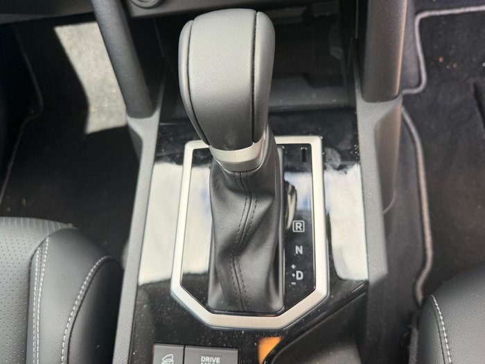 2025 Mitsubishi Triton GLS