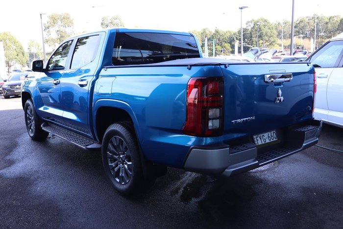 2025 Mitsubishi Triton GLS