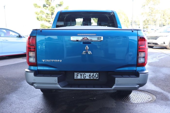 2025 Mitsubishi Triton GLS