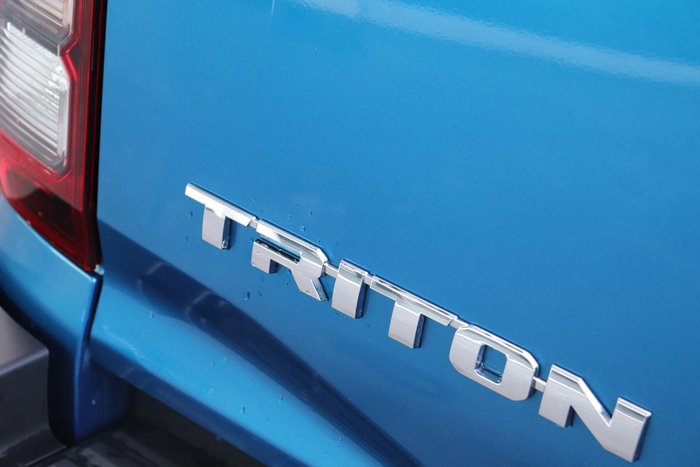2025 Mitsubishi Triton GLS