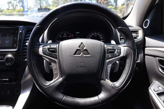 2017 Mitsubishi Pajero Sport Exceed QE MY17 4X4 Dual Range White