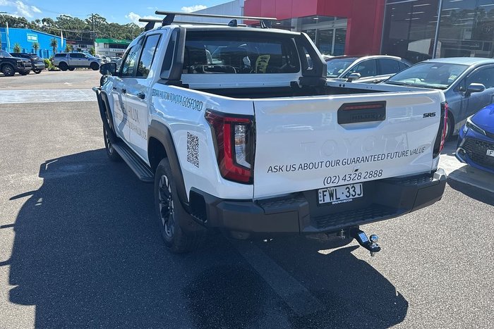 2025 Toyota Hilux SR5 GUN226R 4X4 Dual Range Glacier White