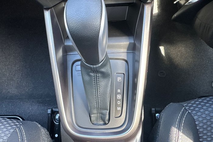 2025 Suzuki Vitara Turbo Hybrid LY Series II Titan Dark Grey (ZZZ)