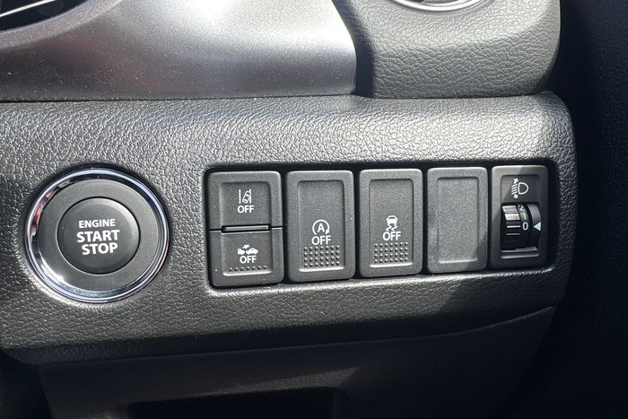 2025 Suzuki Vitara Turbo Hybrid LY Series II Titan Dark Grey (ZZZ)