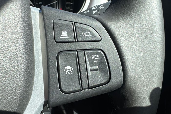 2026 Suzuki Vitara Turbo Hybrid LY Series II Arctic White (26U)