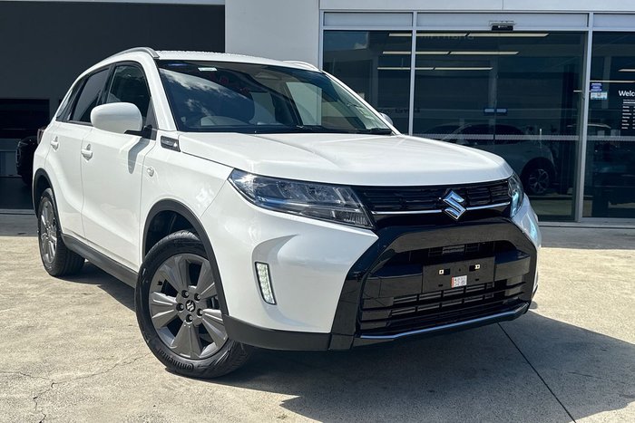 2026 Suzuki Vitara Turbo Hybrid LY Series II Arctic White (26U)