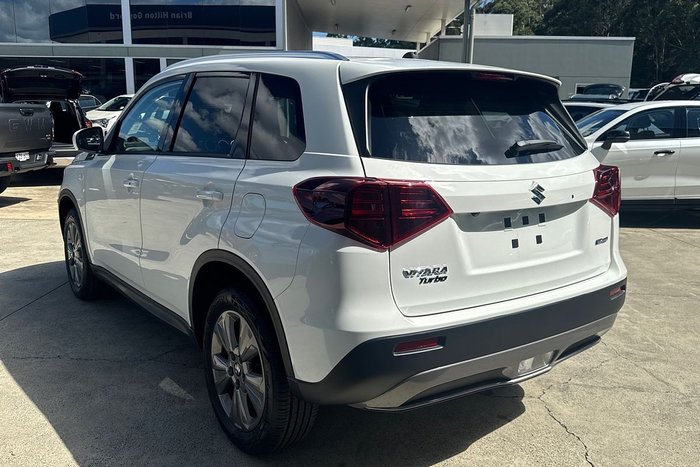 2026 Suzuki Vitara Turbo Hybrid LY Series II Arctic White (26U)
