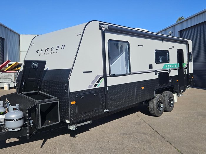 2026 NEWGEN Caravans Ngc 24' Rear Club Layout - Was $90,480 Now $85,990