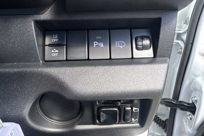 2025 Suzuki Jimny GLX GJ 4X4 Dual Range White (26U)