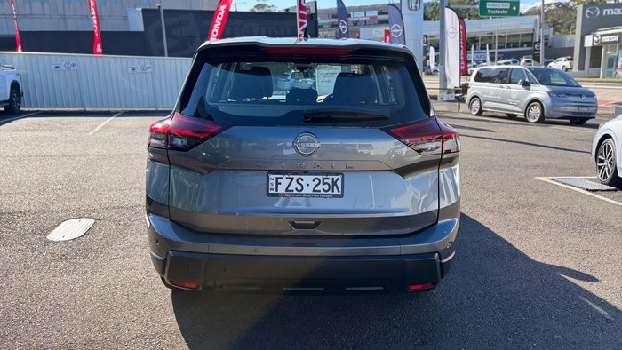 2025 Nissan X-TRAIL ST