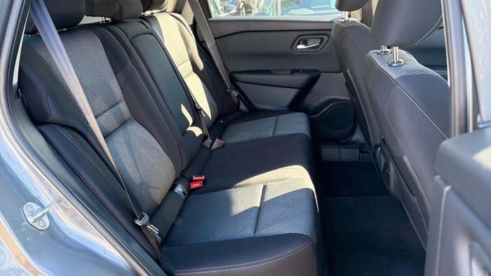 2025 Nissan X-TRAIL ST