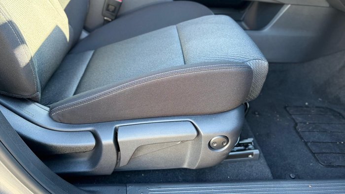 2025 Nissan X-TRAIL ST