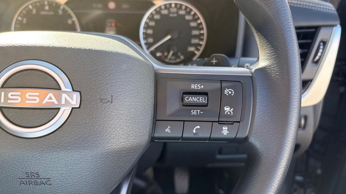 2025 Nissan X-TRAIL ST