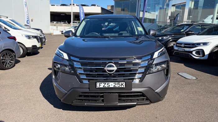 2025 Nissan X-TRAIL ST