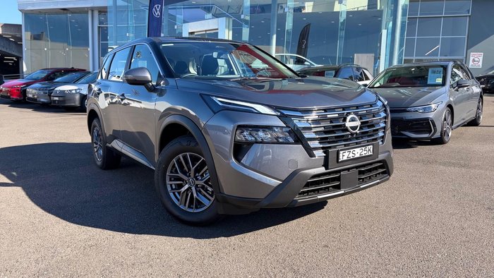 2025 Nissan X-TRAIL ST