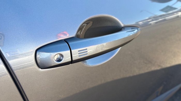 2025 Nissan X-TRAIL ST