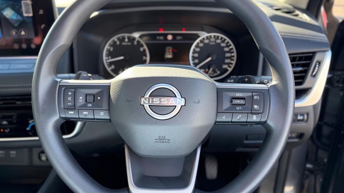 2025 Nissan X-TRAIL ST