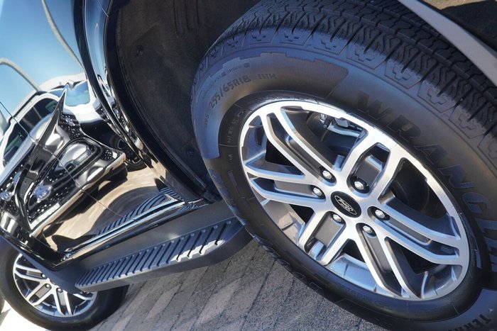 2025 Ford Everest Trend