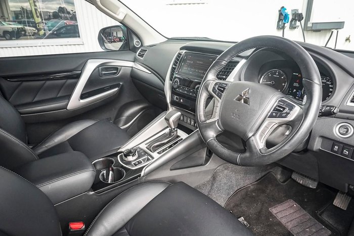 2018 Mitsubishi Pajero Sport Exceed