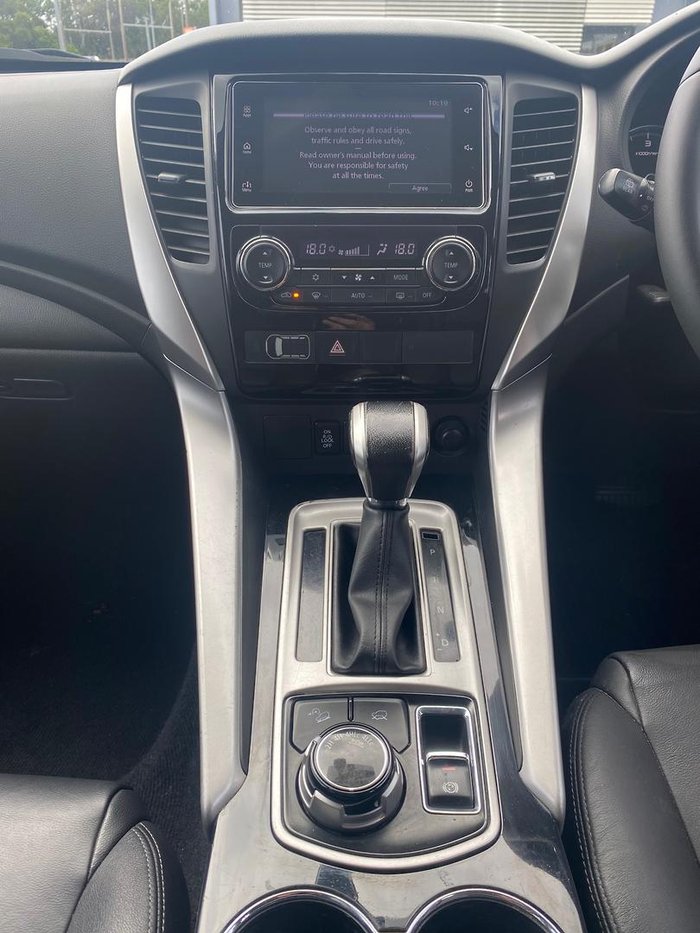 2017 Mitsubishi Pajero Sport GLS